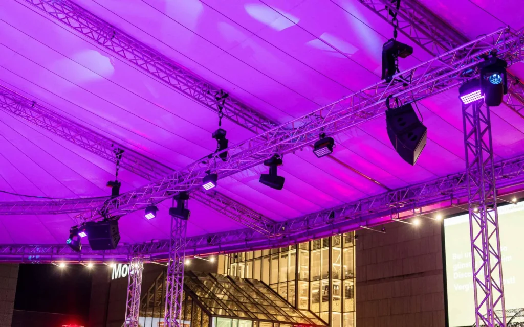 Sound Patrol Industrie- und Messebau: Professionelle Technik und Aufbau für Messen und Industrieevents in Norddeutschland